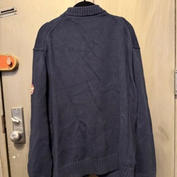 Organic Cotton V-Neck Patch Sweater Cardigan - Picture 11 of 16